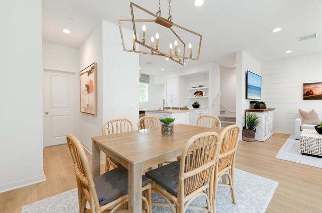 Detail Gallery Image 8 of 30 For 319 Lagoon Way, Santee,  CA 92071 - 2 Beds | 2 Baths