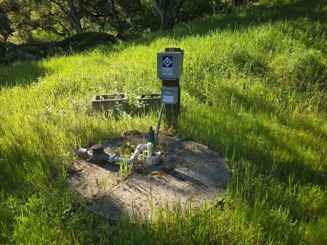 16 SLEEPY HOLLOW DRIVE, Carmel Valley CA: https://media.crmls.org/mediaz/2cb01029-fc93-4545-908f-343922cbbf69.jpg