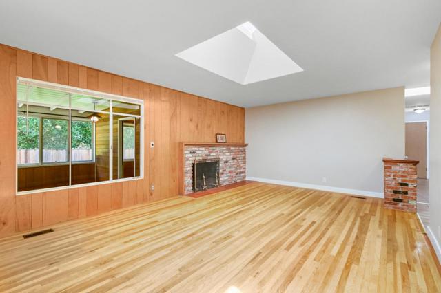 10350 Mann Drive, Cupertino CA: https://media.crmls.org/mediaz/2cb1fd64-dd90-41cf-b5c1-a2b71c0d744b.jpg