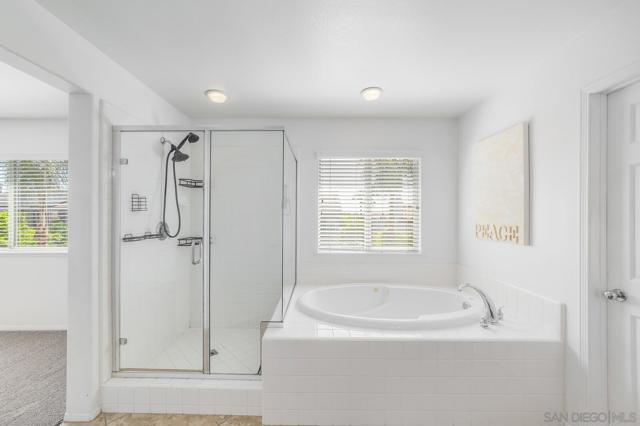 37434 Lumiere Avenue, Murrieta CA: https://media.crmls.org/mediaz/2cb21f85-0289-403e-8058-dff6497cafc2.jpg