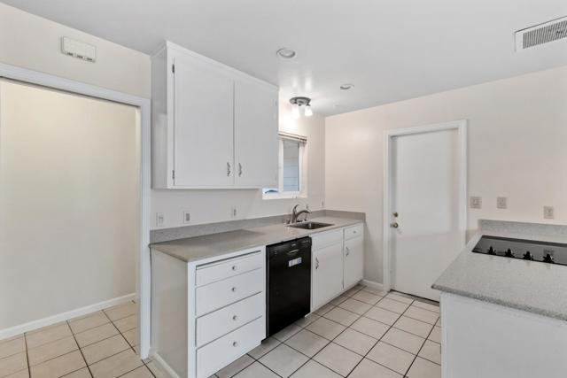 2048 Mayfield Avenue, San Jose CA: https://media.crmls.org/mediaz/2cb2dd6f-eb8f-4616-883c-9339b65c888a.jpg