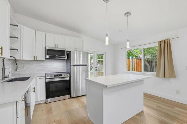 514 Mayellen Avenue, San Jose CA: https://media.crmls.org/mediaz/2cb305fd-5876-4b8a-b90c-0b8dac6db795.jpg