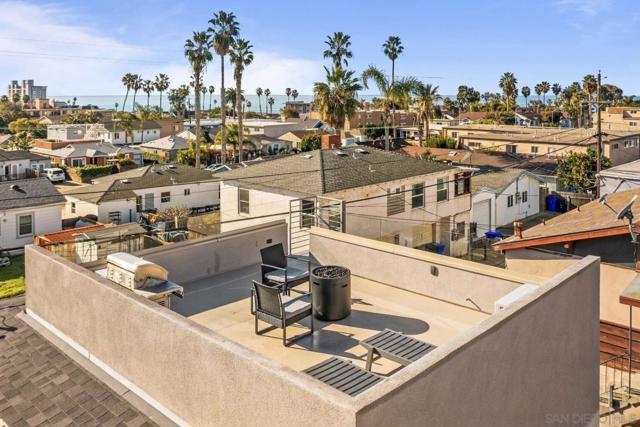 851 53 Sapphire, San Diego CA: https://media.crmls.org/mediaz/2cb32caf-d3f8-4bd6-bb66-602c06914b54.jpg