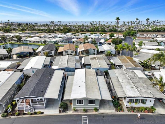 7023 San Bartolo Street, Carlsbad CA: https://media.crmls.org/mediaz/2cb35350-493b-4968-916c-74de3bb3920f.jpg