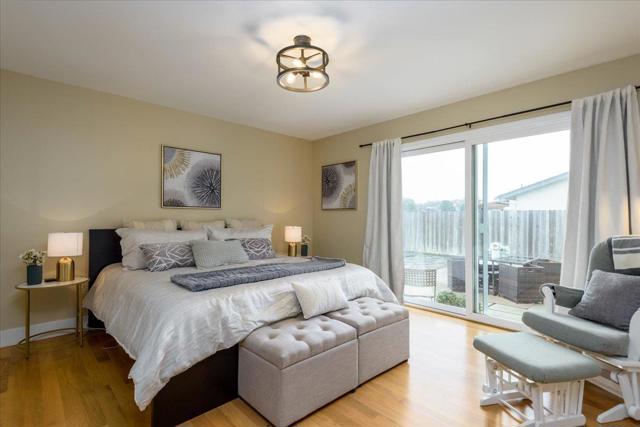 407 Beach Avenue, Half Moon Bay CA: https://media.crmls.org/mediaz/2cb47ef7-d345-46cd-a26f-fa98526047a8.jpg