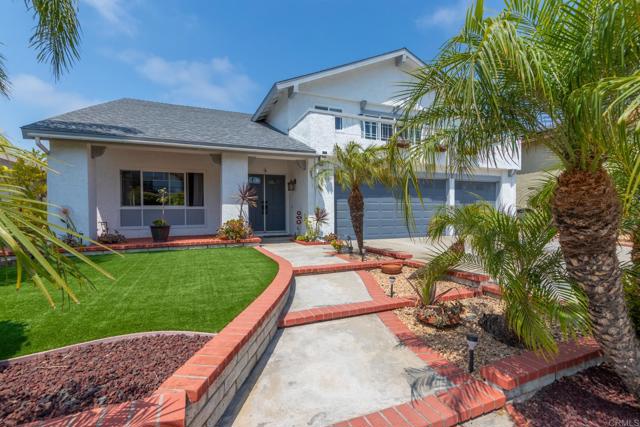 348 Avenida De Las Rosas, Encinitas CA: https://media.crmls.org/mediaz/2cb4a112-321a-4053-a6d7-75dd8b34315f.jpg