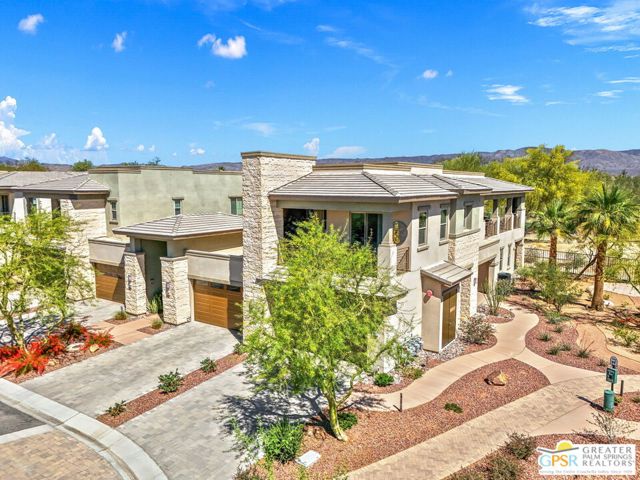 504 Retreat Circle, Palm Desert CA: https://media.crmls.org/mediaz/2cb5d4b1-d9f2-4fe0-b414-8b80e8e53ce2.jpg