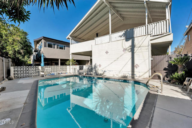 Detail Gallery Image 32 of 33 For 1542 Riverside Dr #C,  Glendale,  CA 91201 - 2 Beds | 2 Baths