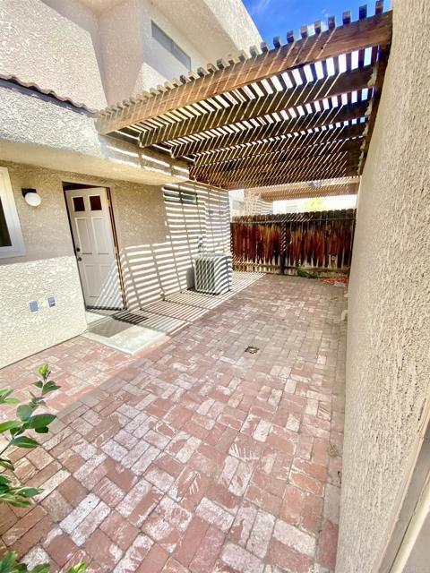 Detail Gallery Image 3 of 22 For 34354 Laura Way, Rancho Mirage,  CA 92270 - 3 Beds | 2 Baths