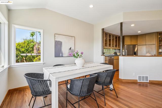 917 Avis Dr, El Cerrito CA: https://media.crmls.org/mediaz/2cb79c18-ead1-4bd5-8998-b9b100d1ae77.jpg