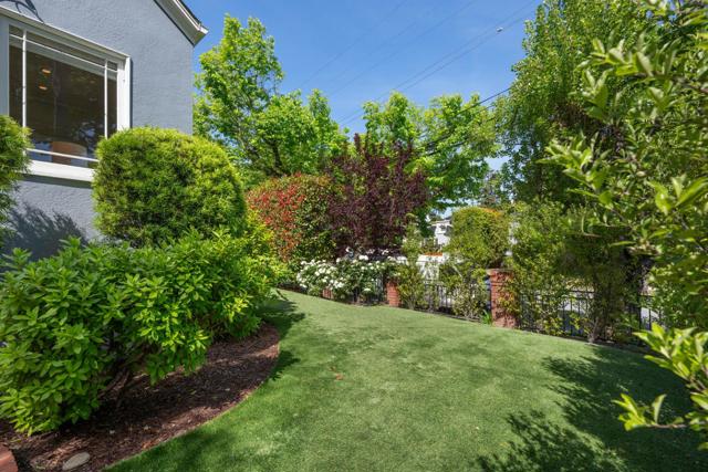 841 Fairfield Road, Burlingame CA: https://media.crmls.org/mediaz/2cb80110-c686-4d17-b228-cd44778a442b.jpg