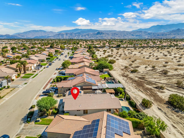29613 Calle Tampico, Cathedral City CA: https://media.crmls.org/mediaz/2cbb9f20-f99c-4fb8-a5ad-6c5f5d45955b.jpg