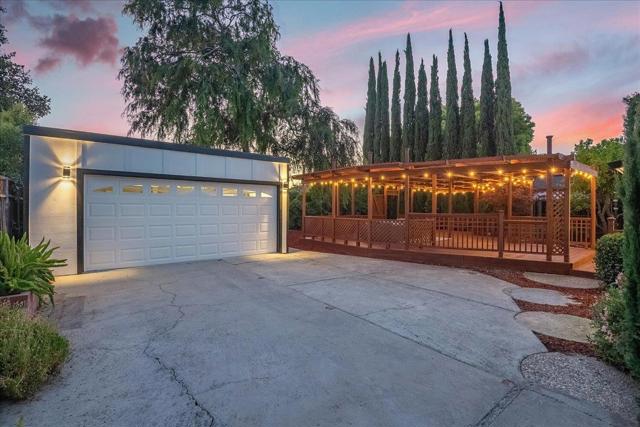 14837 Donner Drive, San Jose CA: https://media.crmls.org/mediaz/2cbc9e35-c49d-4b3d-85b3-2a2e120716e7.jpg