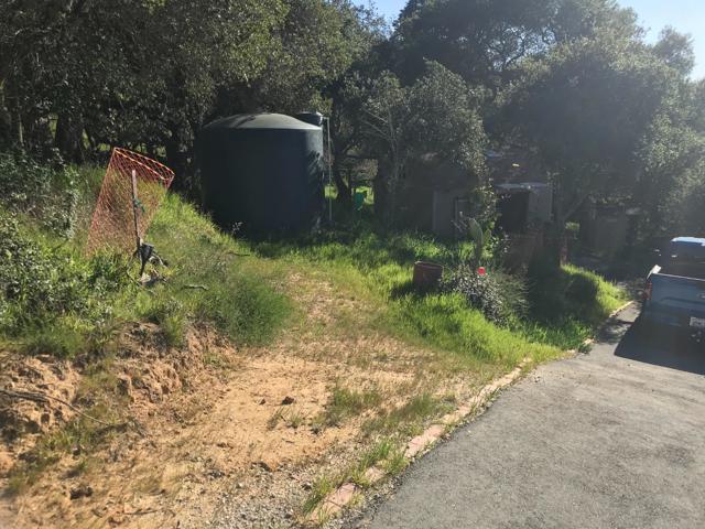 6967 Valle Pacifico Road, Salinas CA: https://media.crmls.org/mediaz/2cbcde88-2fb3-4f9e-bc5b-718ee3257a27.jpg