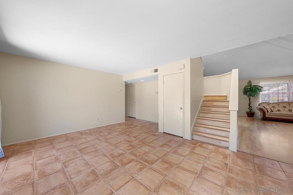 MLS #250032426SD image #10