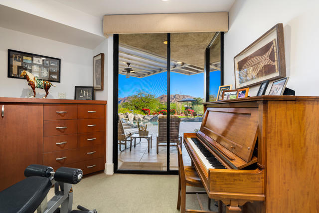 950 Andreas Canyon Drive, Palm Desert CA: https://media.crmls.org/mediaz/2cbfa915-59e4-4f80-be7d-8b7eb7d9fdec.jpg