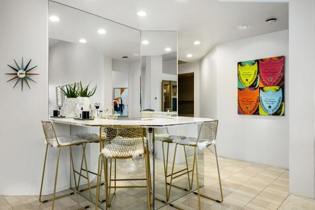 75720 Vista Del Rey, Indian Wells CA: https://media.crmls.org/mediaz/2cc19efc-fb3d-41eb-99cc-0aef418d0c3d.jpg