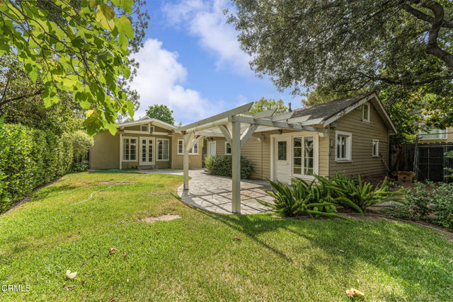 Detail Gallery Image 26 of 37 For 689 Arden Rd, Pasadena,  CA 91106 - 2 Beds | 2 Baths