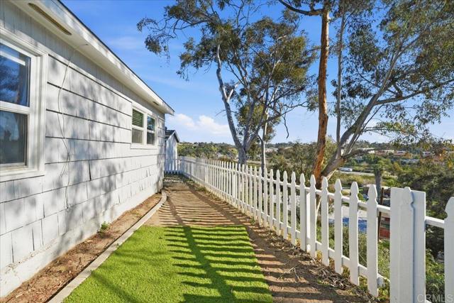 Detail Gallery Image 33 of 36 For 3875 Grandview, Bonita,  CA 91902 - 3 Beds | 2 Baths