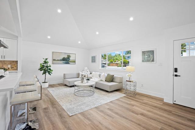 1133 Crowe Place, Concord CA: https://media.crmls.org/mediaz/2cc5b1cd-a92a-4b38-9110-aedb5849a205.jpg