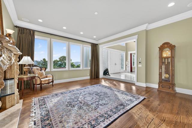 9540 Via Del Oro, Gilroy CA: https://media.crmls.org/mediaz/2cc72c41-a1ff-4cc1-a597-9dd6df45830f.jpg