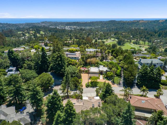 29 Kite Hill Road, Santa Cruz CA: https://media.crmls.org/mediaz/2cc78378-4554-4832-86ba-753110230283.jpg