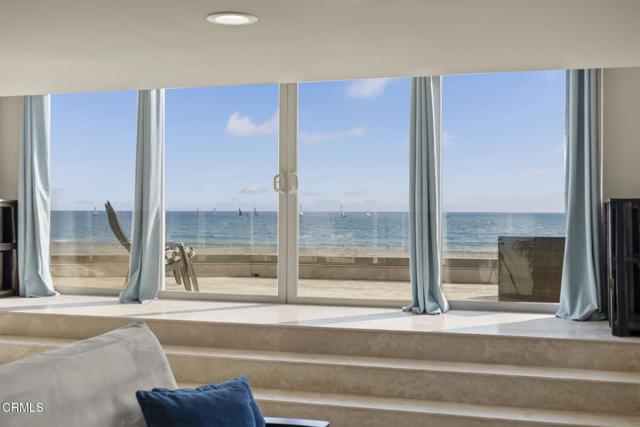 3629 Ocean Drive, Oxnard CA: https://media.crmls.org/mediaz/2cc88e91-3f62-4335-8de2-68a58d23a0bd.jpg