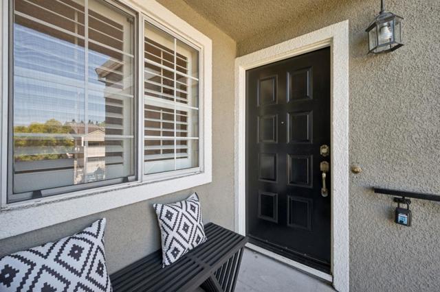 5956 Lake Almanor Drive, San Jose CA: https://media.crmls.org/mediaz/2cc940cd-46b1-4f35-845f-d50985d9ae67.jpg