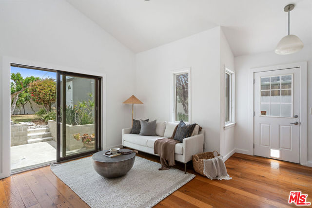 2409 Spurgeon Avenue, Redondo Beach, California 90278, 3 Bedrooms Bedrooms, ,2 BathroomsBathrooms,Residential,Sold,Spurgeon,25544111 2409 Spurgeon Avenue, Redondo Beach, California 90278, 3 Bedrooms Bedrooms, ,2 BathroomsBathrooms,Residential,Sold,Spurgeon,25544111