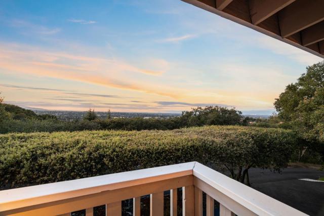 17180 Crescent Drive, Los Gatos CA: https://media.crmls.org/mediaz/2cca8882-d6e7-4412-a261-24e34ae4e133.jpg