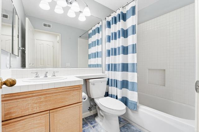 Detail Gallery Image 22 of 32 For 63 Encantado Canyon, Rancho Santa Margarita,  CA 92688 - 2 Beds | 2 Baths