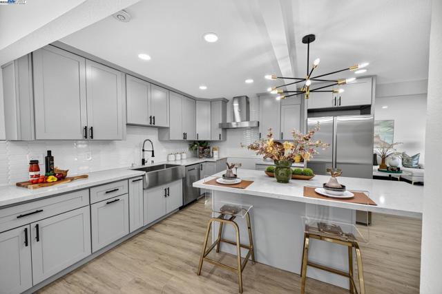 4403 Burke Way, Fremont CA: https://media.crmls.org/mediaz/2ccc93e0-8432-4e33-8619-7b1fde388996.jpg