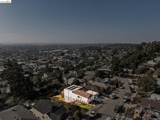 Image 48 of 54 For 7807 Outlook Ave