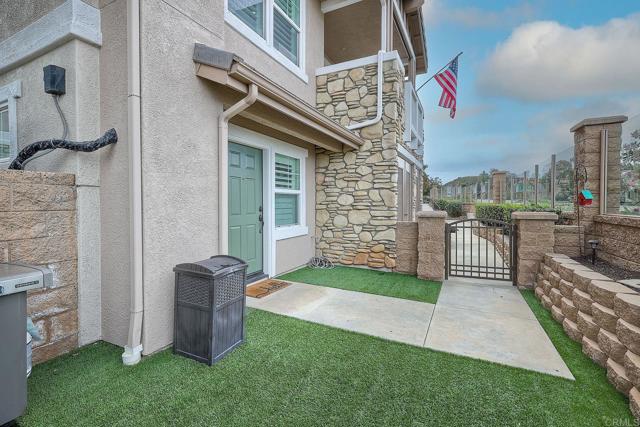 Detail Gallery Image 1 of 1 For 1000 Iron Wheel St, Santee,  CA 92071 - 3 Beds | 2/1 Baths