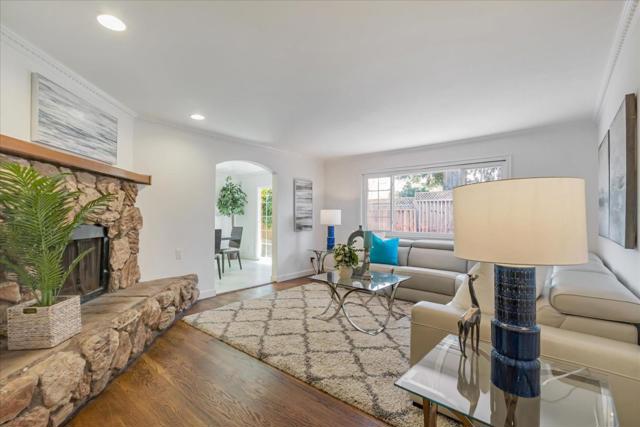 751 San Pablo Drive, Mountain View CA: https://media.crmls.org/mediaz/2ccd2e3d-b8b0-446e-9454-a9d729c08f2d.jpg
