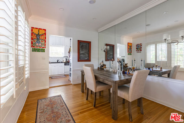 9660 W Olympic Boulevard, Beverly Hills CA: https://media.crmls.org/mediaz/2ccd90be-638c-4ffc-83ef-abc8b90ec20e.jpg