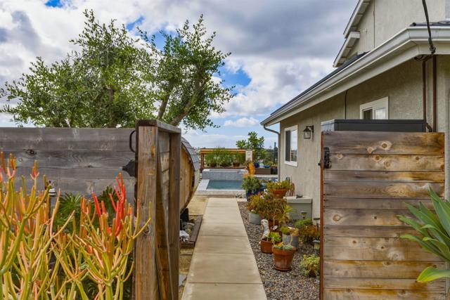 Detail Gallery Image 40 of 64 For 1659 Curry Comb Dr, San Marcos,  CA 92069 - 4 Beds | 3 Baths