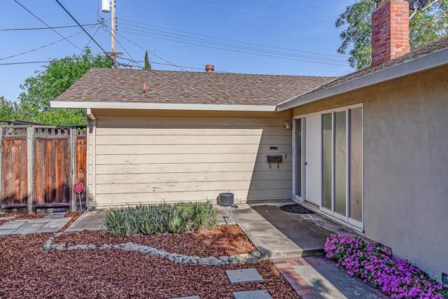 3108 Todd Way, San Jose CA: https://media.crmls.org/mediaz/2cce8586-ba9e-4da0-a447-60df240c0e3a.jpg