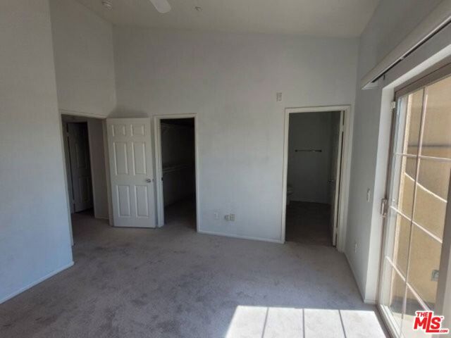 1448 Patricia Avenue, 204 photo 4