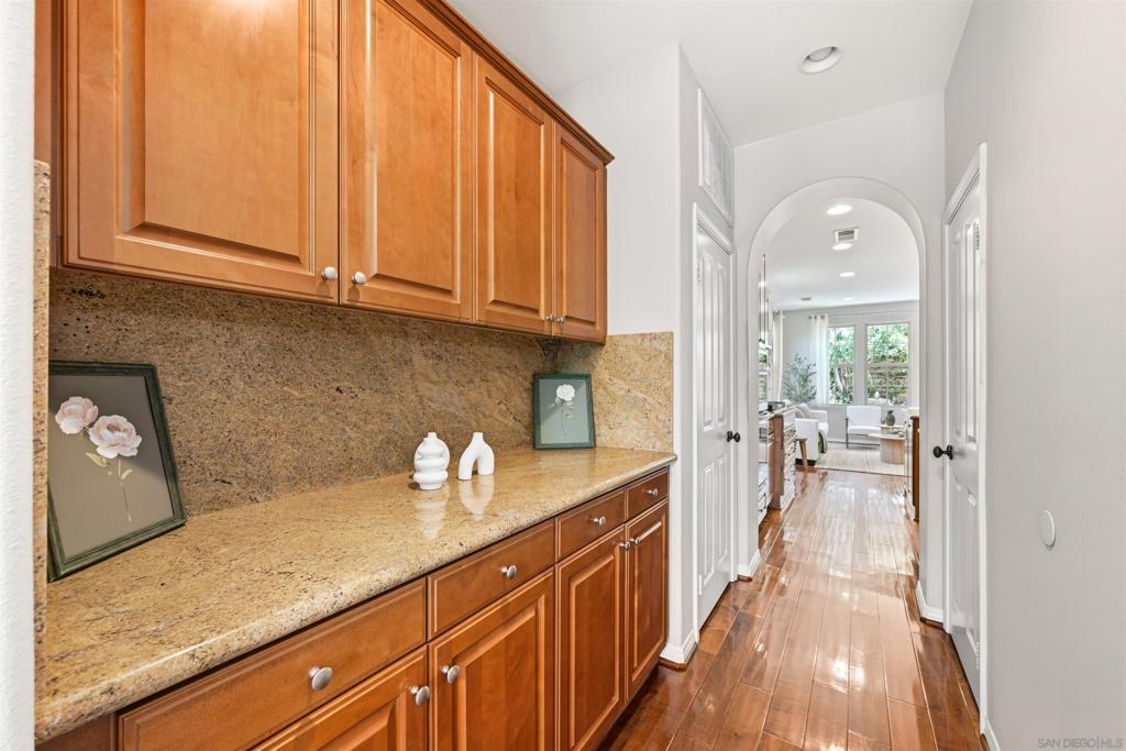 5681 Cullen Crest - photo 10