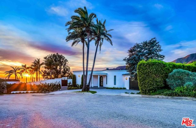 350 Bellino Drive, Pacific Palisades, CA 90272