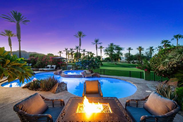 79005 Via San Clara, La Quinta CA: https://media.crmls.org/mediaz/2ccfa68d-7289-4edc-8dcb-d9496d28bcd1.jpg