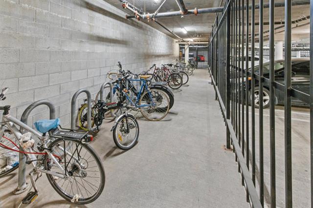 1060 S 3rd Street, San Jose CA: https://media.crmls.org/mediaz/2cd005f3-3511-4cda-b8b1-5b99d4210316.jpg