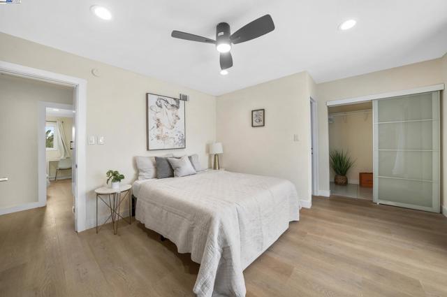 16871 Ross Lane, Huntington Beach CA: https://media.crmls.org/mediaz/2cd06aab-93d3-4167-bbf0-d7a4434dffbb.jpg