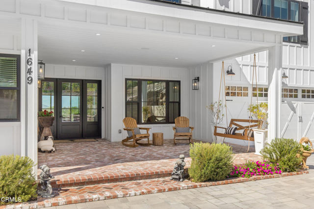 Detail Gallery Image 8 of 72 For 1649 Hauser Cir, Thousand Oaks,  CA 91362 - 6 Beds | 8 Baths