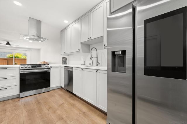 6821 Alvarado Rd, San Diego CA: https://media.crmls.org/mediaz/2cd137e1-2154-4268-8b81-94c76e321a60.jpg