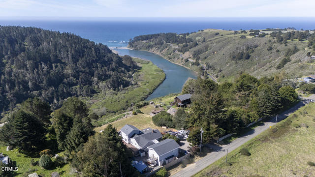 Detail Gallery Image 30 of 60 For 32751 Navarro Ridge Rd, Albion,  CA 95410 - 4 Beds | 4 Baths