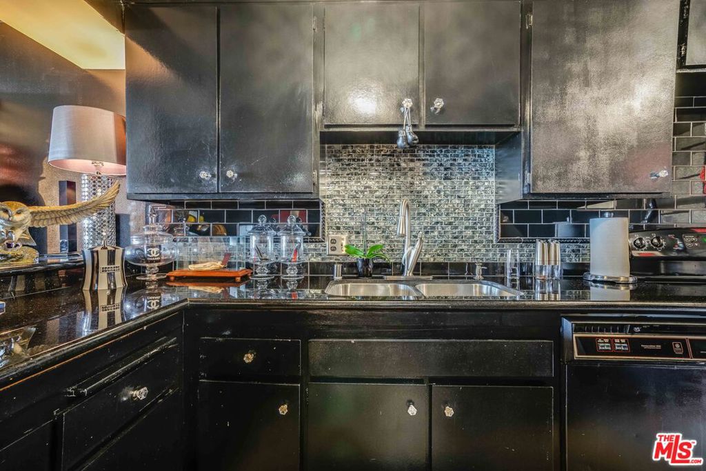 MLS #25625291 image #9