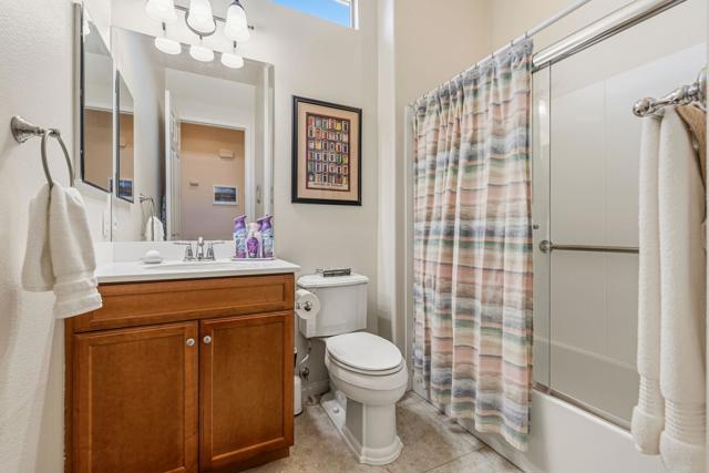 81708 Avenida De Baile, Indio CA: https://media.crmls.org/mediaz/2cd2dce8-9ae0-4975-9a53-d5791b5173ac.jpg