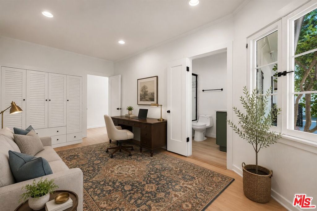 MLS #26860981 image #18